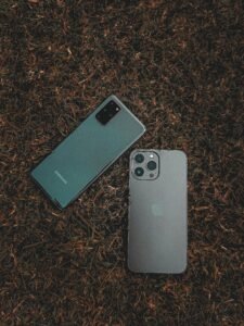samsung galaxy s25 vs iphone